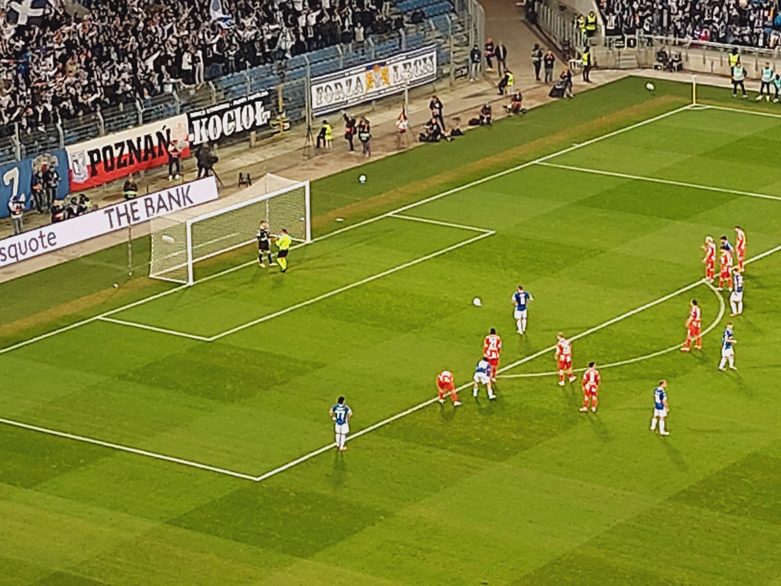 𝐑𝐞𝐦𝐢𝐬 𝐣𝐚𝐤 𝐩𝐨𝐫𝐚ż𝐤𝐚. 𝐋𝐞𝐜𝐡 𝐧𝐢𝐞 𝐰𝐲𝐤𝐨𝐫𝐳𝐲𝐬𝐭𝐚ł 𝐩𝐫𝐳𝐞𝐰𝐚𝐠𝐢 𝐢 𝐰𝐲𝐩𝐮ś𝐜𝐢ł 𝐌𝐚𝐢𝐧𝐳 𝐳 ż𝐲𝐜𝐢𝐞𝐦 𝐳 𝐁𝐮ł𝐠𝐚𝐫𝐬𝐤𝐢𝐞𝐣